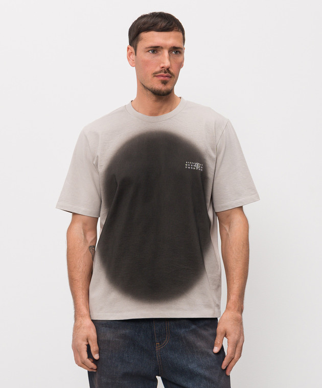Maison Margiela MM6 Сіра футболка з принтом Spray SH0GC0064M20177 зображення 3