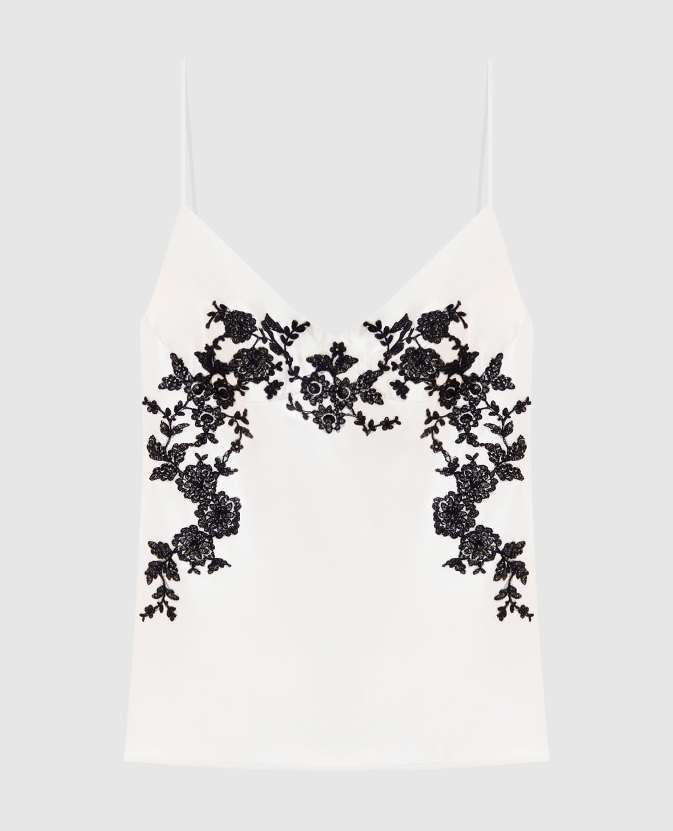 Белый топ с кружевом