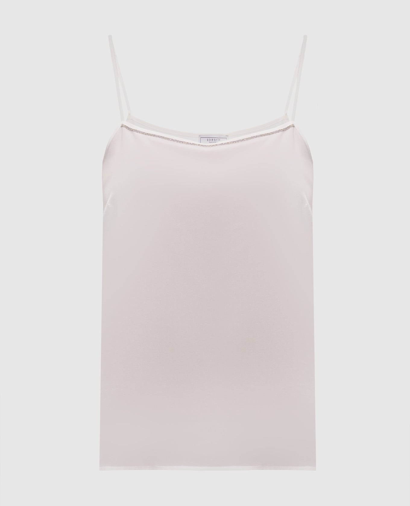 Белый топ из шелка с цепочкой мониль