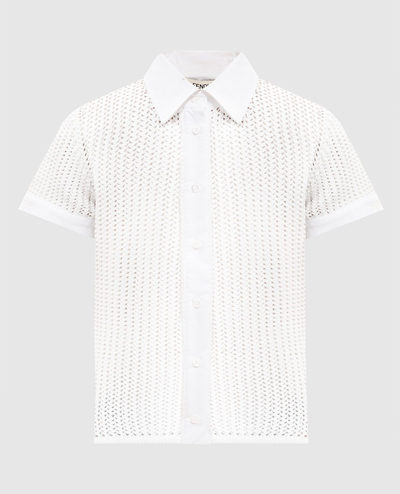 Белая рубашка с короткими рукавами