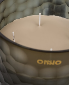 Onno Свічка Eternal M з ароматом Ginger Fig в скляному свічнику ON702G