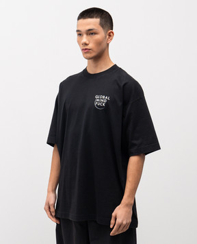 Vetements Черная футболка с контрастным принтом ME76TR225B