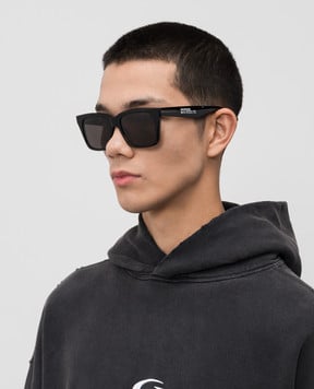 Balenciaga Черные очки Soho Square XL 847030T0039