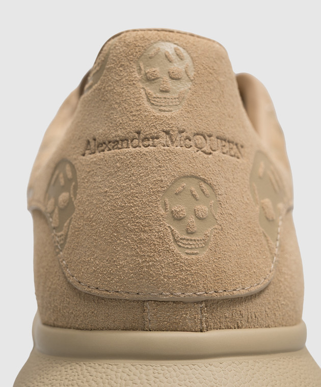 Alexander McQueen Бежевые замшевые кроссовки Oversized 553680WIALF изображение 5