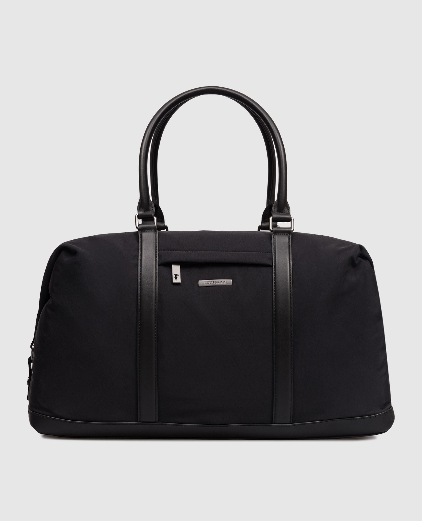 Черная дорожная сумка