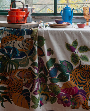 TESSITURA TOSCANA TELERIE Бежевая скатерть LEOLEAF с льном NT250074080037