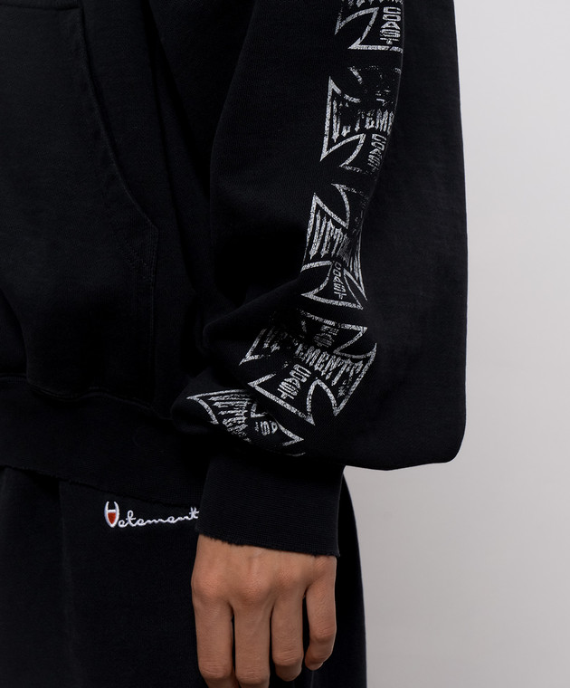 Vetements Чорна спортивна куртка з брендовим принтом MH27ZU250B зображення 5