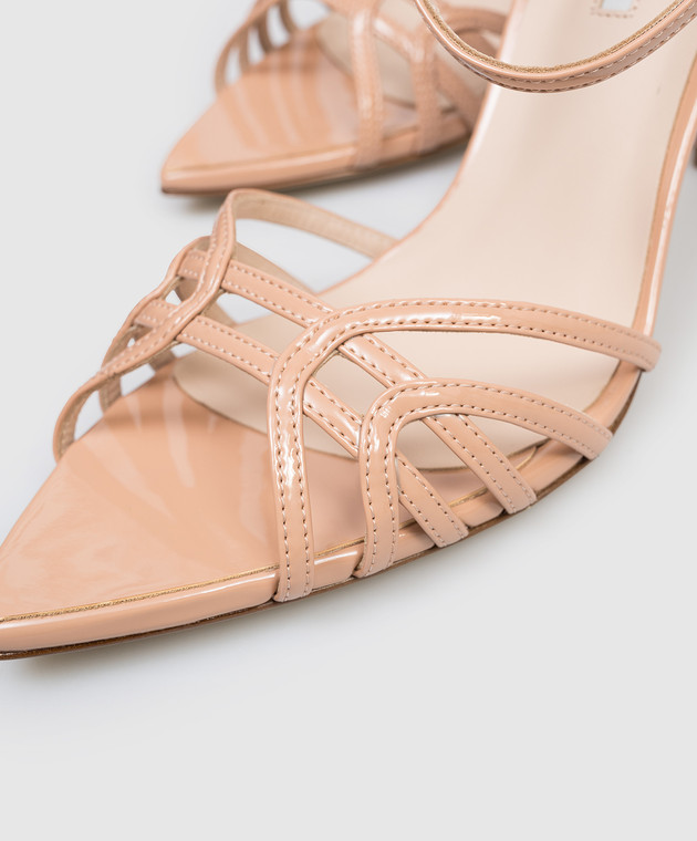 Le Silla Бежеві шкіряні лаковані босоніжки BELLA 6642A080L3PPGSL зображення 5