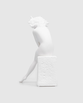 Palais Royal Декоративна біла порцелянова статуетка Zodiac Taurus woman 4505