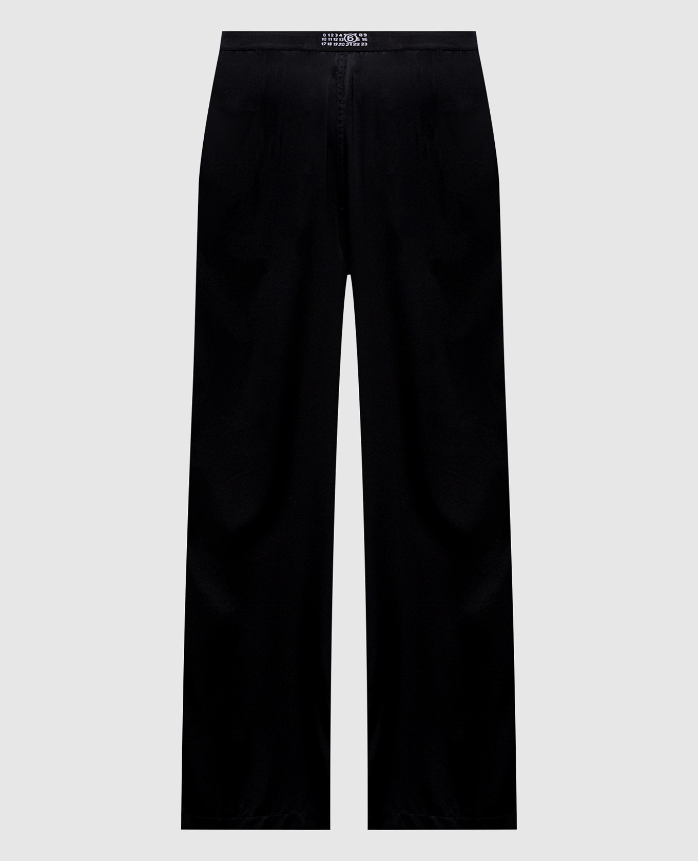 Черные брюки с шелком в пижамном стиле