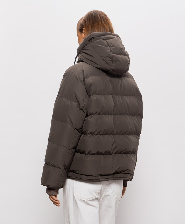 Brunello Cucinelli Коричневый стеганый пуховик с цепочкой мониль MH5257216 изображение 4