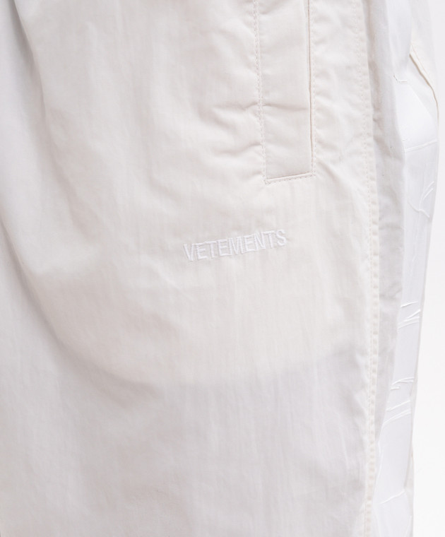Vetements Спортивные штаны айвори с вышивкой логотипа MH27TP104W изображение 5