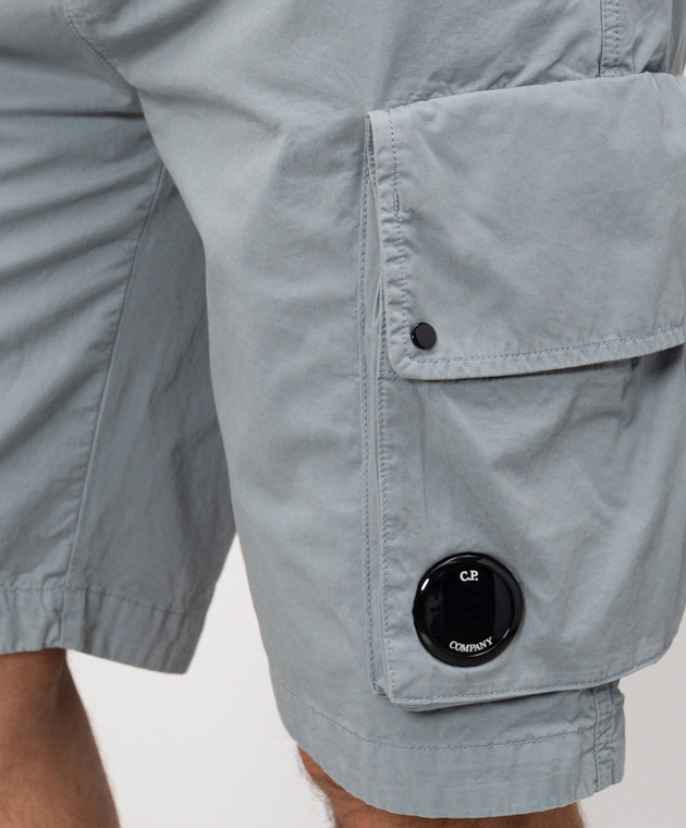 C.P. Company Блакитні шорти-карго з патчем логотипа MBE245A110340O зображення 5