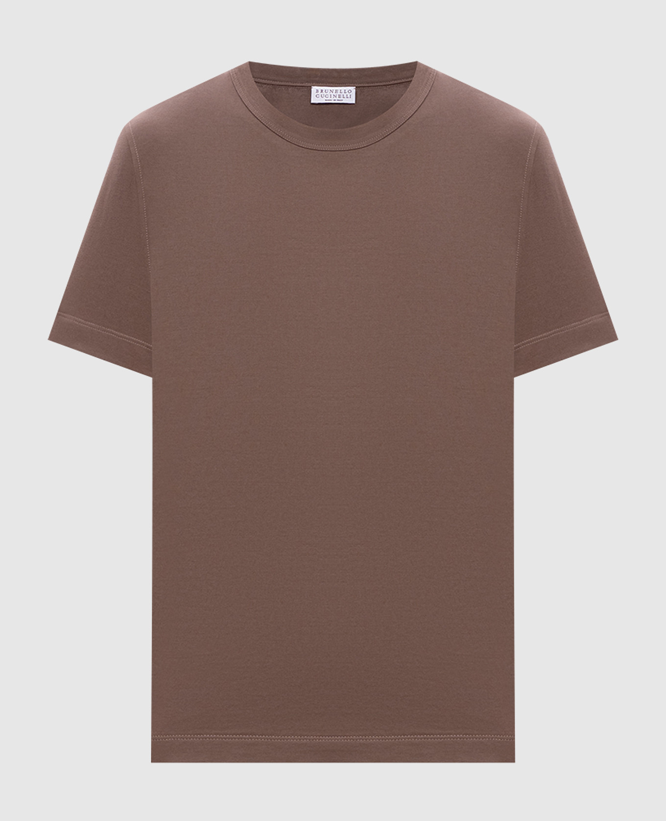 Коричневая футболка