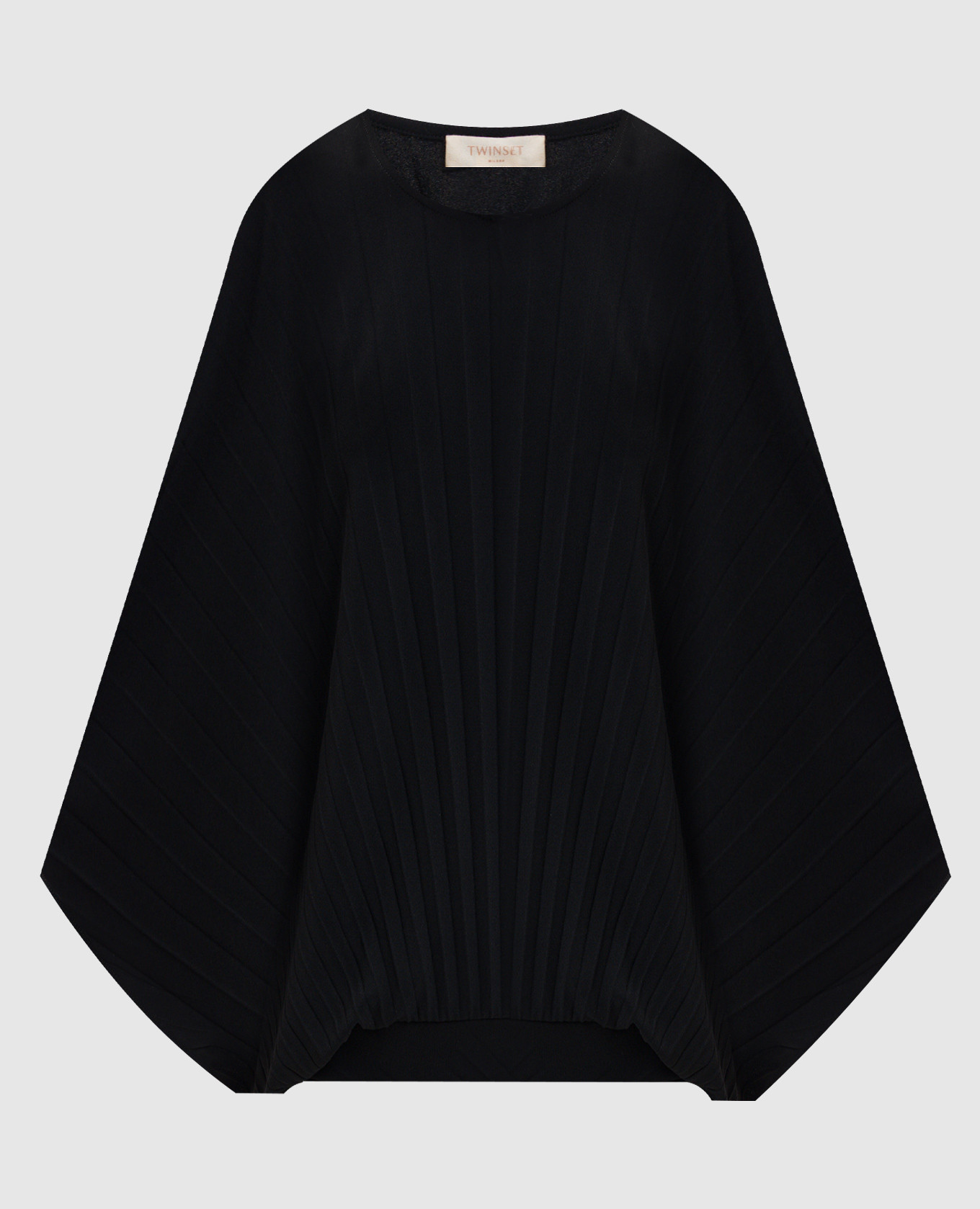 Чорна блуза з плісуванням