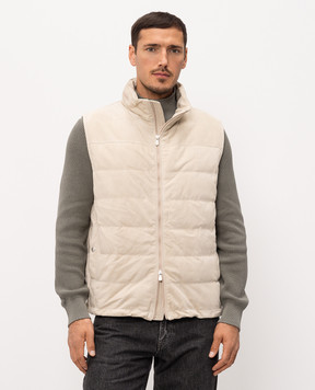 Brunello Cucinelli Бежевый замшевый пуховый жилет MPCFN1924P