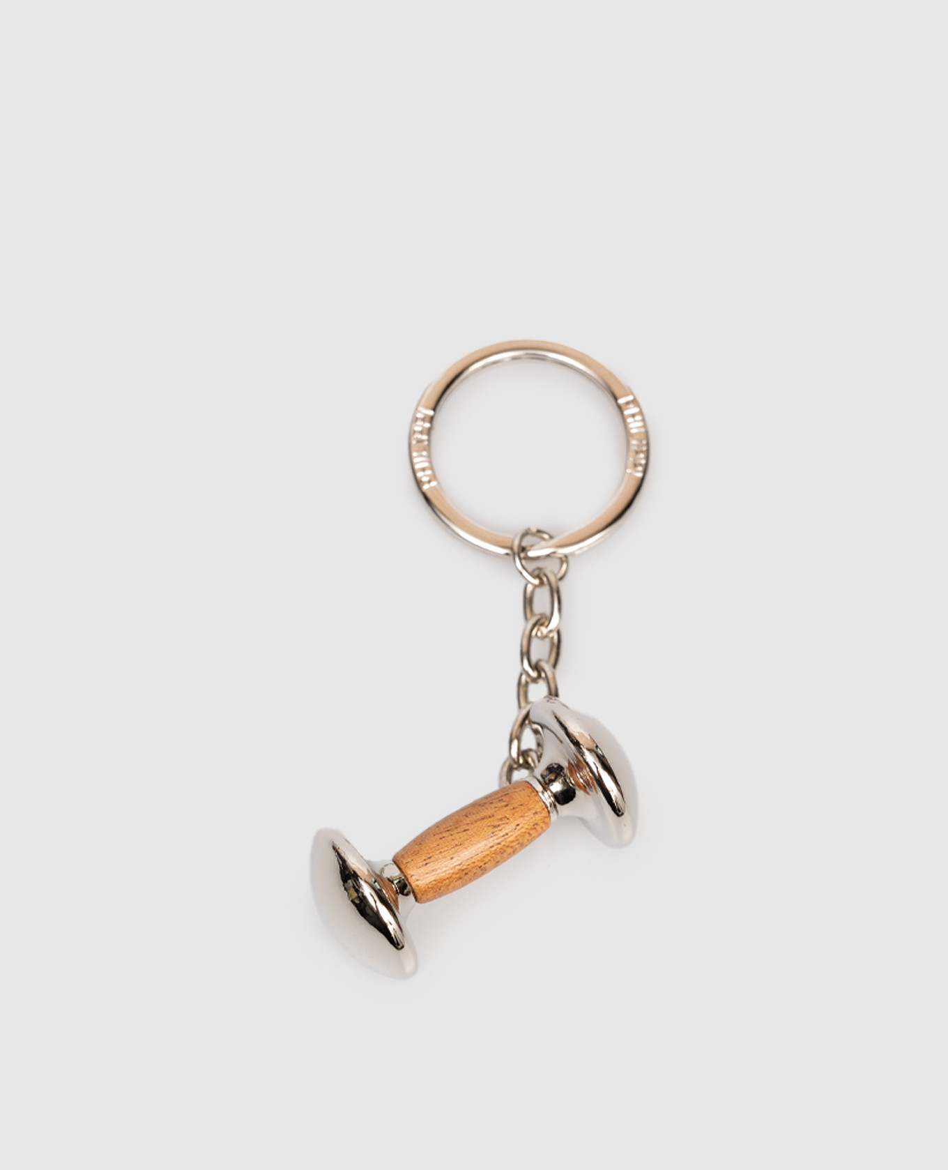 

Серебристый брелок STUDIO, Брелоки