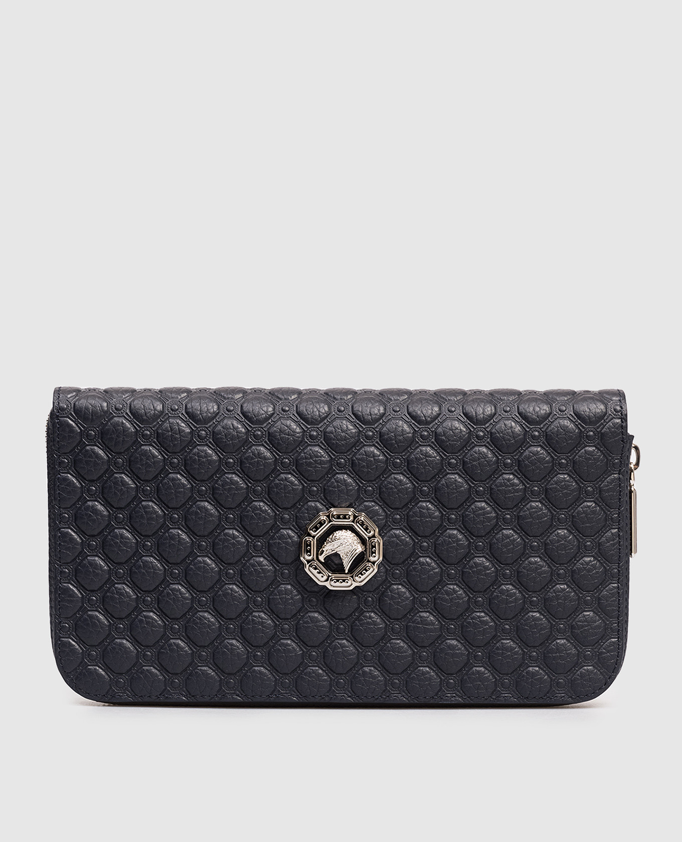 Синий кожаный клатч с эмблемой